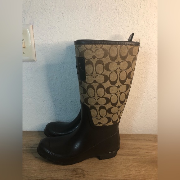 Authentic Coach Size 6 Knee High Rubber Jacquard Boots - Picture 2 of 16